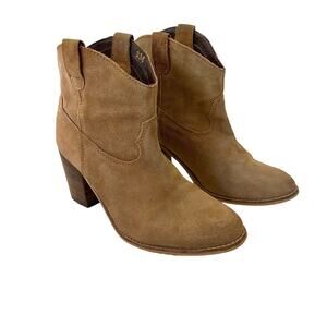 Matisse Boots Size 8 Bess Tan Suede Leather Stack Heel Cowgirl Low Bootie